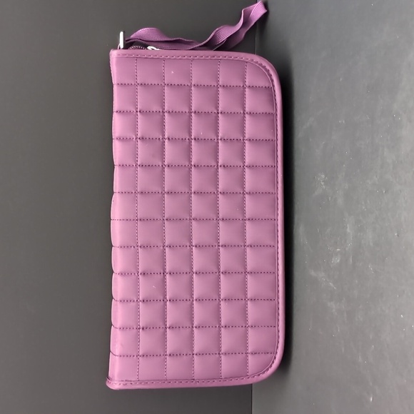 Lug Tango Purple Quilted Travel Wristlet Clutch. - Picture 3 of 11
